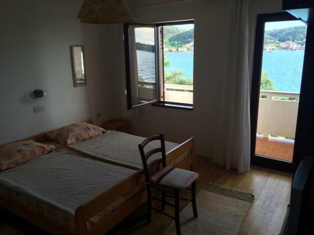 Apartman Supetarska Draga Leilighet Eksteriør bilde